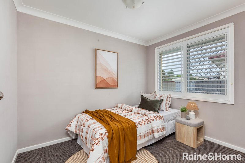 Photo - 23 Durham Drive, Edgeworth NSW 2285 - Image 9