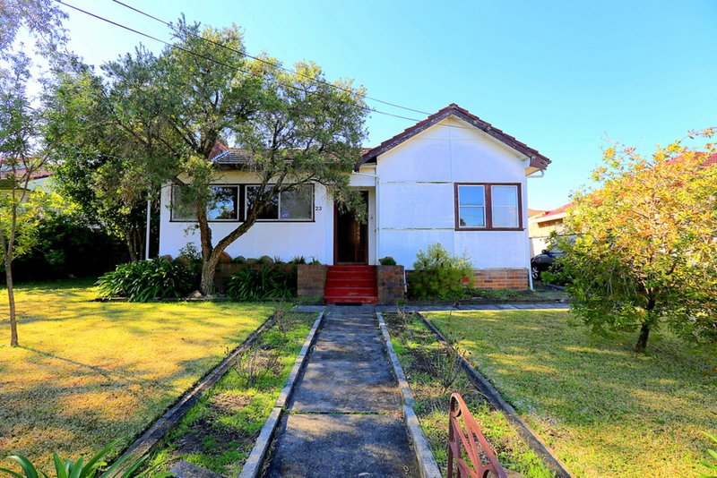 Photo - 23 Edgar Street, Yagoona NSW 2199 - Image 2