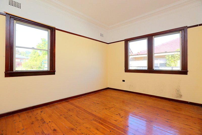 Photo - 23 Edgar Street, Yagoona NSW 2199 - Image 5