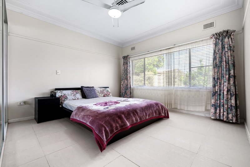 Photo - 23 Elizabeth Crescent, Kingswood NSW 2747 - Image 9