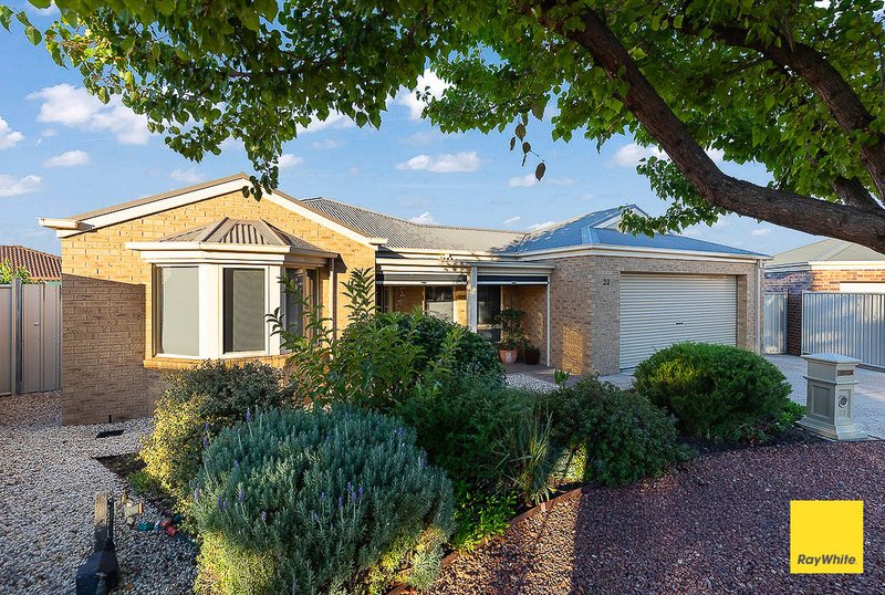 Photo - 23 Elizabeth Street, Kangaroo Flat VIC 3555 - Image 1