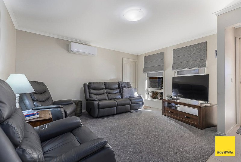 Photo - 23 Elizabeth Street, Kangaroo Flat VIC 3555 - Image 3