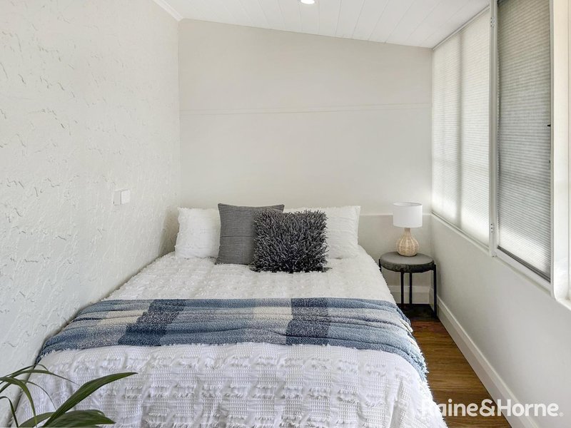 Photo - 23 Elizabeth Street, Young NSW 2594 - Image 16