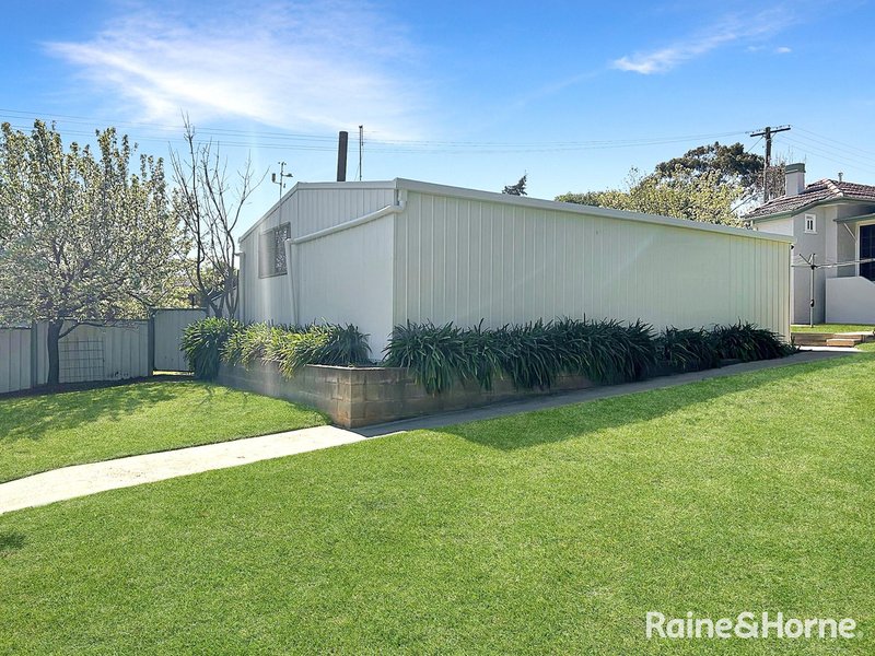 Photo - 23 Elizabeth Street, Young NSW 2594 - Image 25