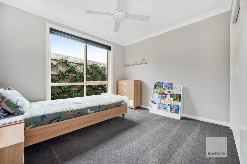 Photo - 23 Ellesmere Crescent, Gladstone Park VIC 3043 - Image 18