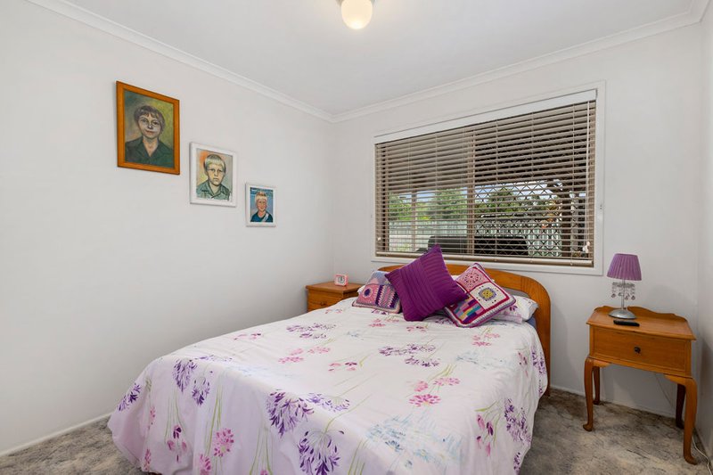 Photo - 23 Elmwood Drive, Bray Park QLD 4500 - Image 9