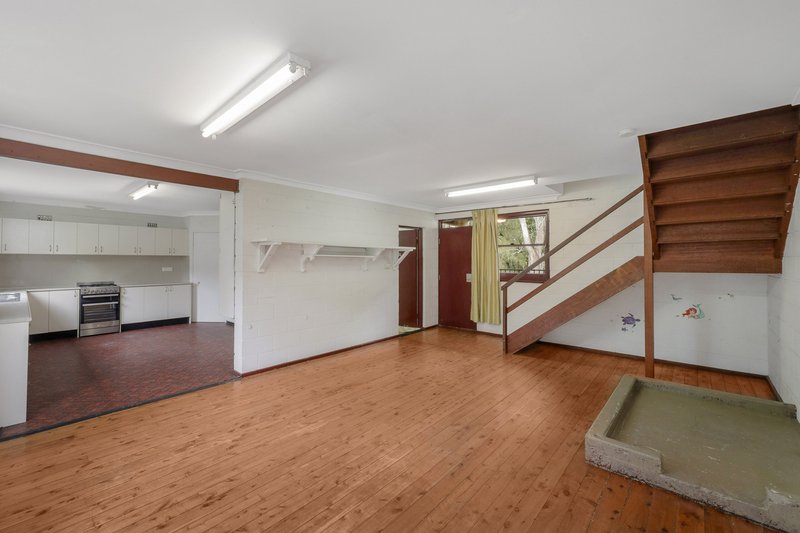 Photo - 23 Elwin Street, Peakhurst NSW 2210 - Image 6