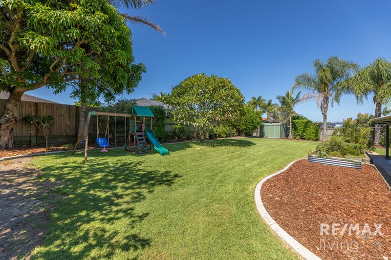 Photo - 23 Emerson Drive, Morayfield QLD 4506 - Image 15