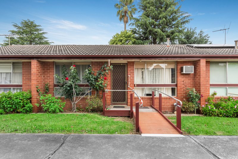 2/3 Ervin Road, Kilsyth VIC 3137