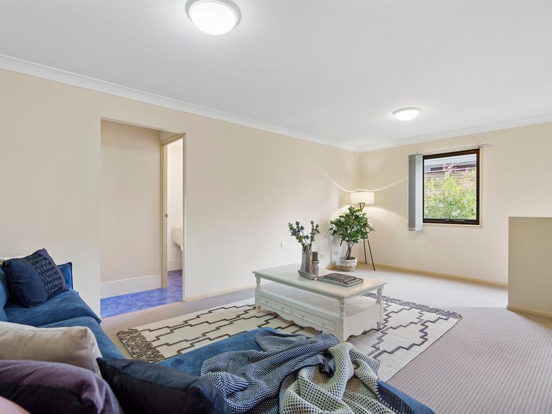 Photo - 23 Estate Place, Holland Park West QLD 4121 - Image 4