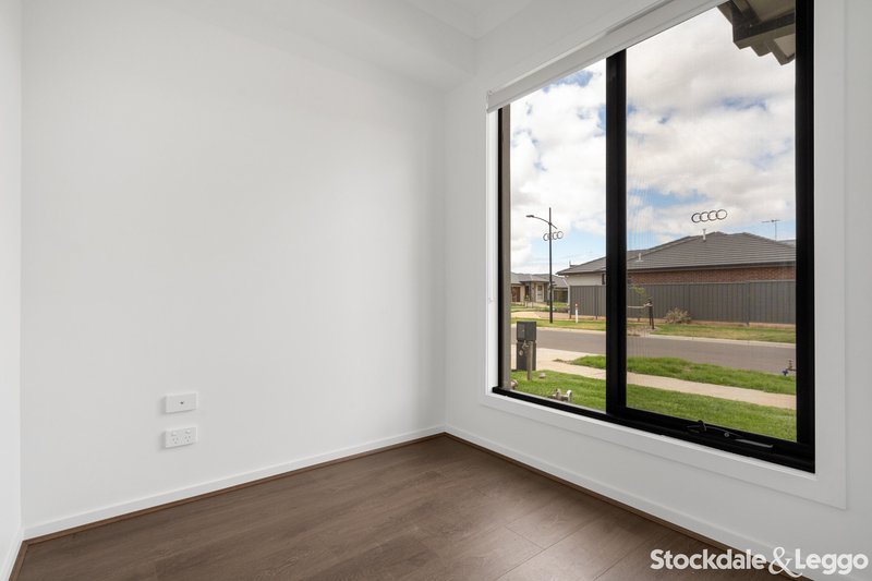 Photo - 23 Etna Road, Truganina VIC 3029 - Image 13