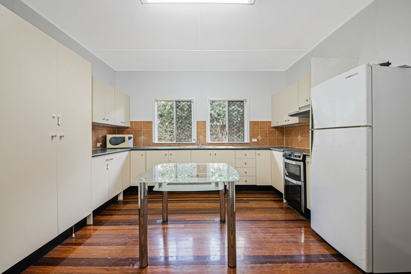 Photo - 23 Everest Street, Sunnybank QLD 4109 - Image 18