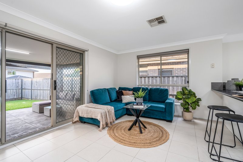 Photo - 23 Fairfax Street, The Ponds NSW 2769 - Image 5