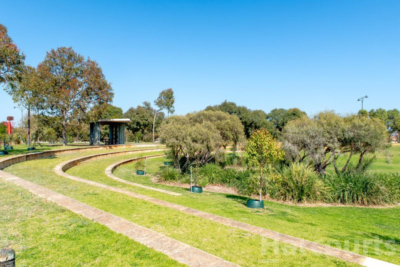 Photo - 23 Feakle Bend, Ridgewood WA 6030 - Image 1