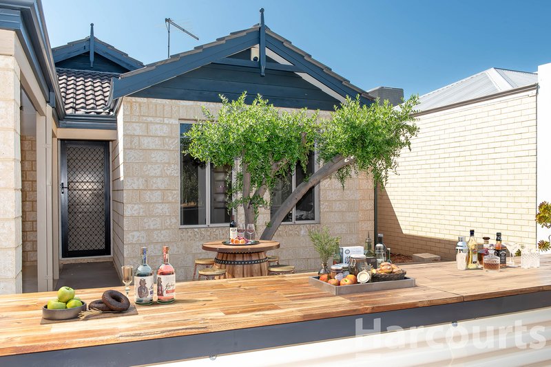 Photo - 23 Feakle Bend, Ridgewood WA 6030 - Image 3