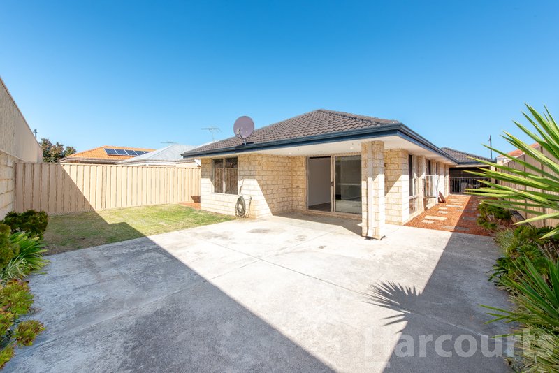 Photo - 23 Feakle Bend, Ridgewood WA 6030 - Image 8
