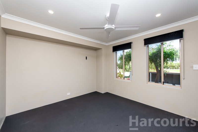 Photo - 23 Feakle Bend, Ridgewood WA 6030 - Image 11
