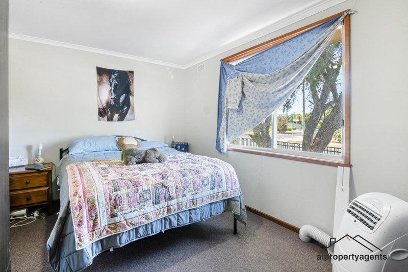 Photo - 23 Felstead Avenue, Horsham VIC 3400 - Image 6