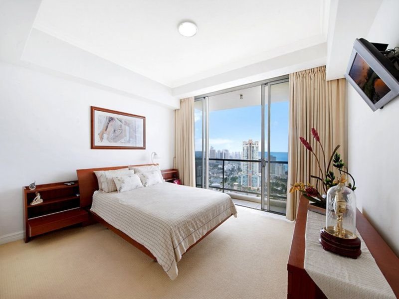 Photo - 23 Ferny Avenue, Surfers Paradise QLD 4217 - Image 10