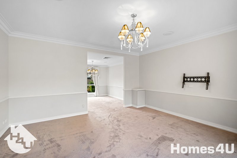 Photo - 23 Fiddlewood Place, Bridgeman Downs QLD 4035 - Image 6