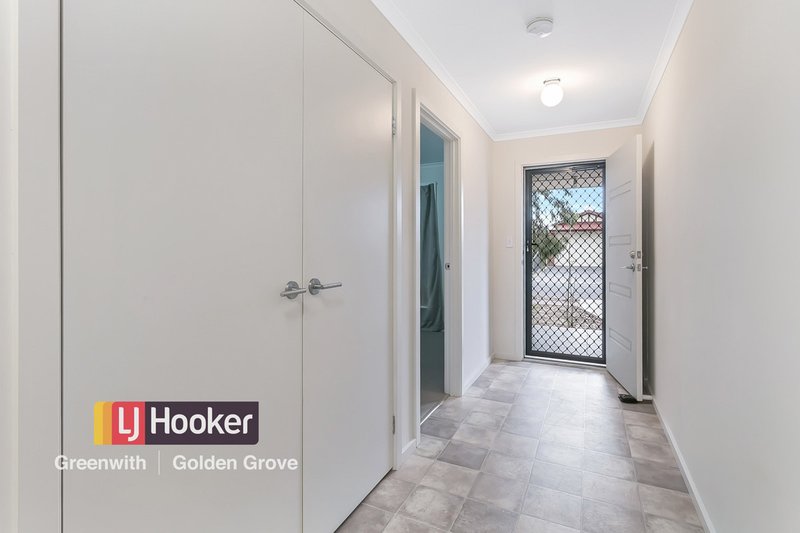 Photo - 23 Field Street, Parafield Gardens SA 5107 - Image 2