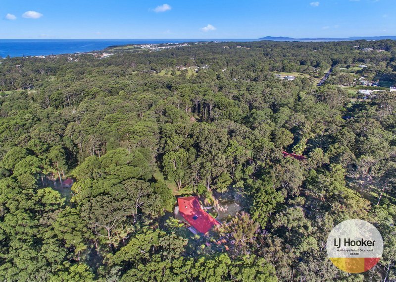 Photo - 23 Figtree Drive, Diamond Beach NSW 2430 - Image 5