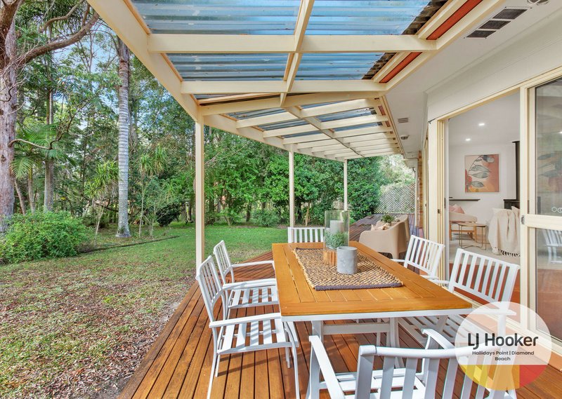 Photo - 23 Figtree Drive, Diamond Beach NSW 2430 - Image 11