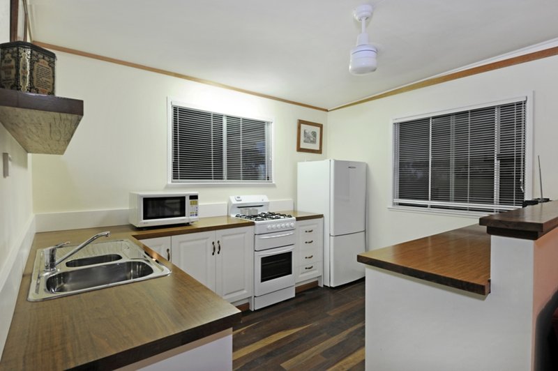 Photo - 23 Fisher Road, Preston QLD 4800 - Image 12