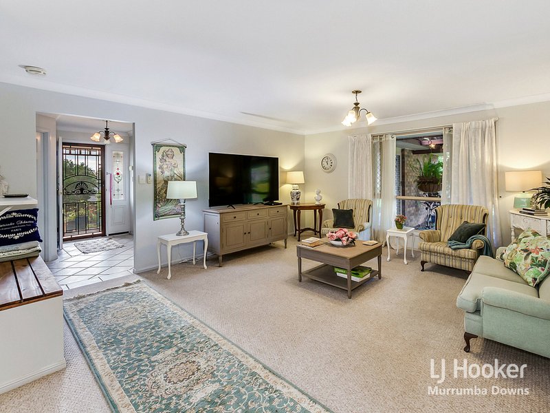 Photo - 23 Fitzroy Crescent, Murrumba Downs QLD 4503 - Image 2