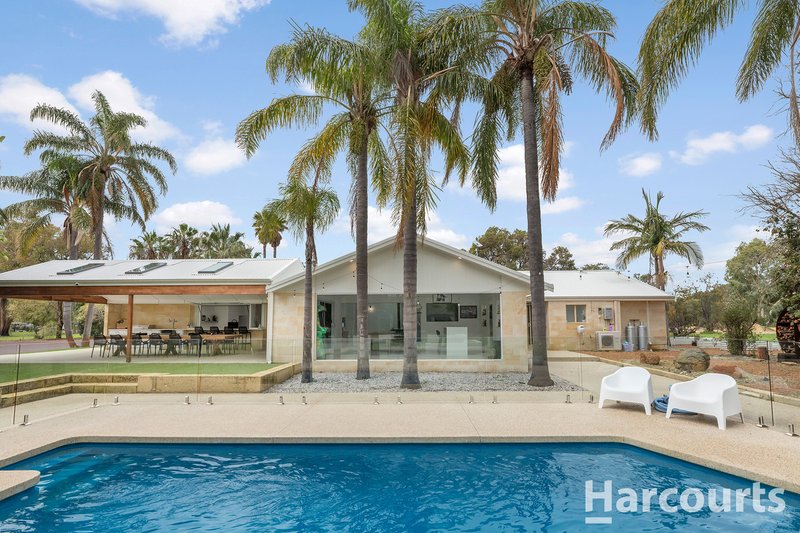 Photo - 23 Flinders Close, Barragup WA 6209 - Image 1
