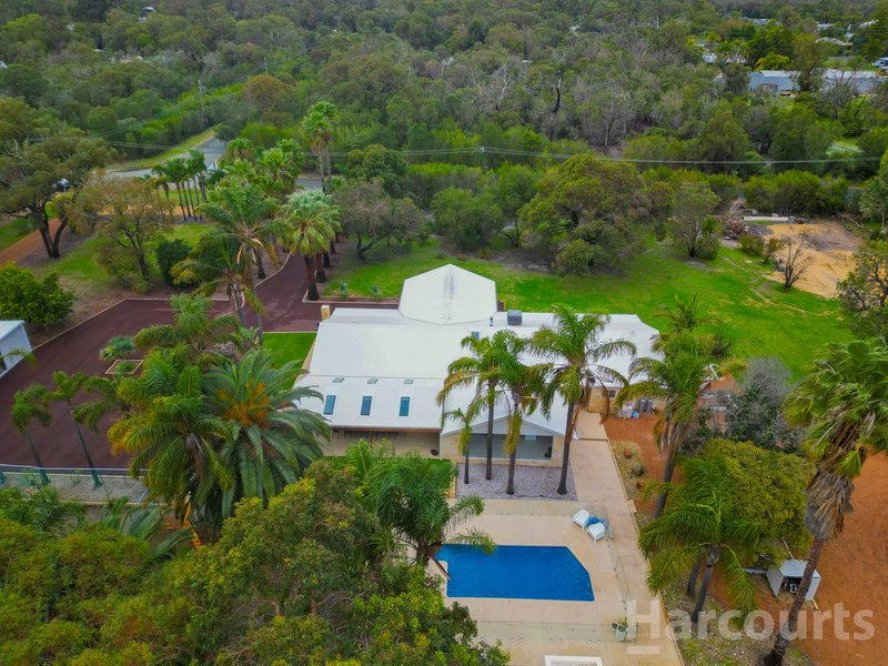 Photo - 23 Flinders Close, Barragup WA 6209 - Image 4