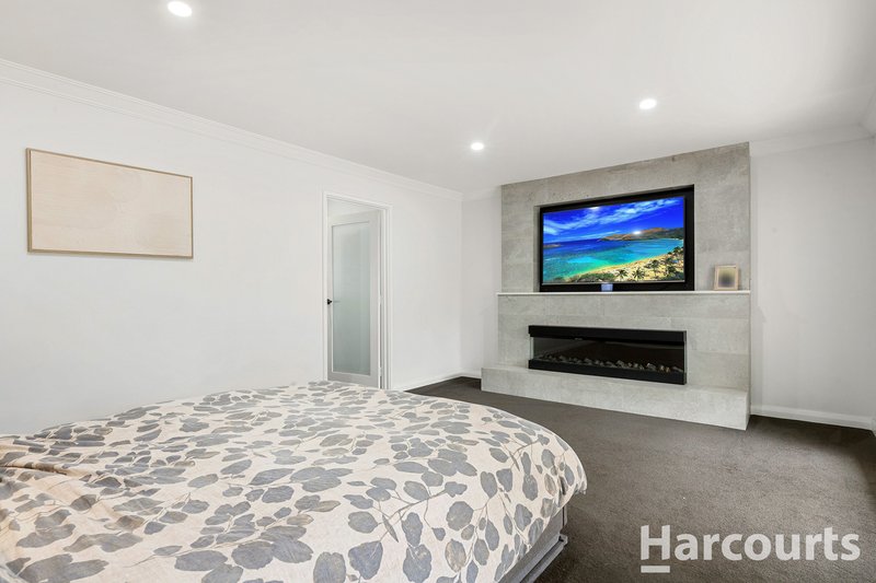 Photo - 23 Flinders Close, Barragup WA 6209 - Image 11