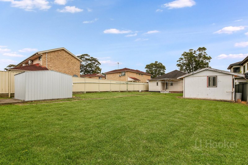 Photo - 23 Flowerdale Road, Liverpool NSW 2170 - Image 7