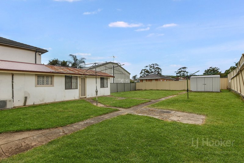 Photo - 23 Flowerdale Road, Liverpool NSW 2170 - Image 8