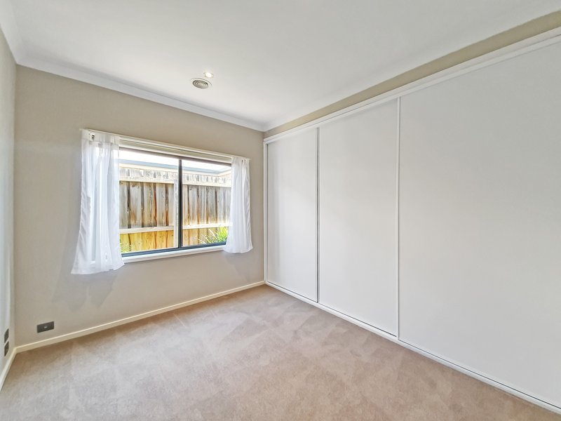 Photo - 23 Fogarty Avenue, Highton VIC 3216 - Image 8