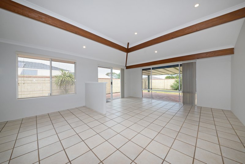 Photo - 23 Fowey Loop, Mindarie WA 6030 - Image 15