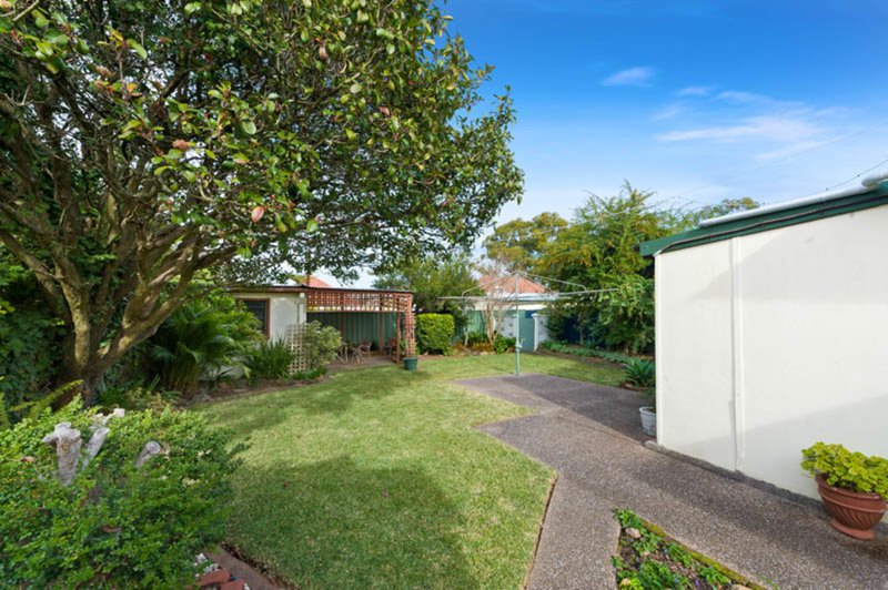 Photo - 23 Freda Street, Panania NSW 2213 - Image 8