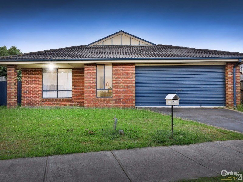 Photo - 23 Freeman Drive, Pakenham VIC 3810 - Image 1