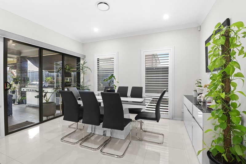 Photo - 23 Freesia Street, Marsden Park NSW 2765 - Image 4