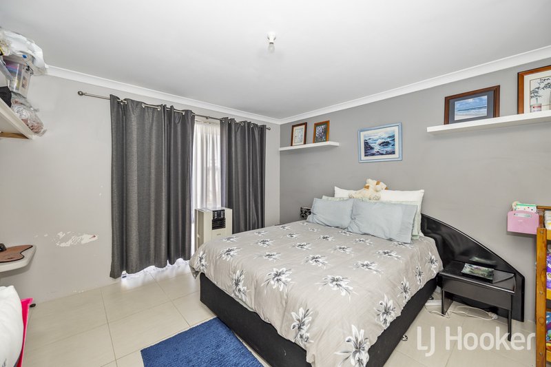 Photo - 23 Frond Circuit, Banksia Grove WA 6031 - Image 12