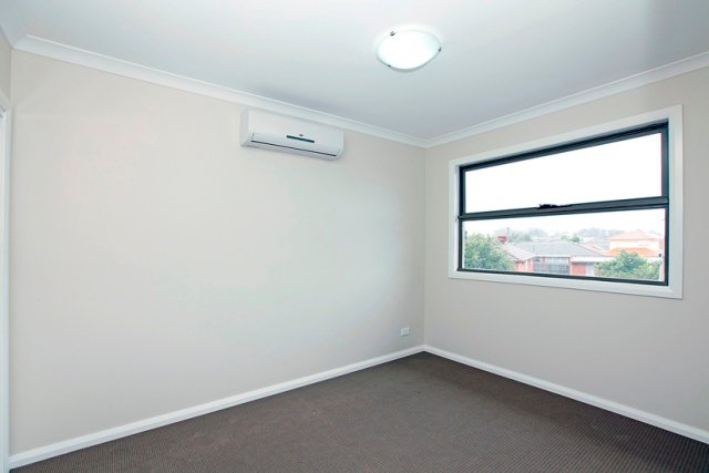 Photo - 23 Fyfe Street, Reservoir VIC 3073 - Image 5