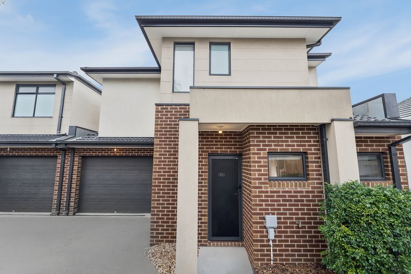 Photo - 2/3 Fyfe Street, Reservoir VIC 3073 - Image 1