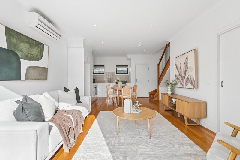 Photo - 2/3 Fyfe Street, Reservoir VIC 3073 - Image 4