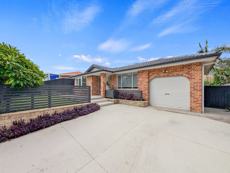 Photo - 23 Gavin Way, Lake Haven NSW 2263 - Image 1
