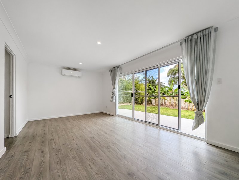 Photo - 23 Gavin Way, Lake Haven NSW 2263 - Image 5