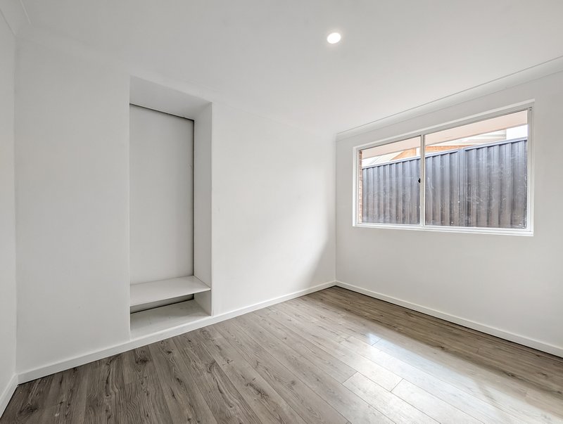 Photo - 23 Gavin Way, Lake Haven NSW 2263 - Image 14