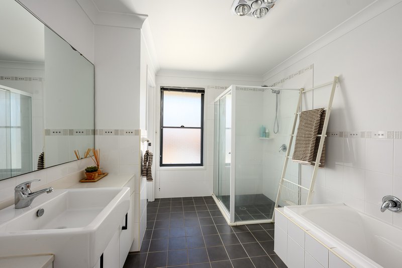 Photo - 23 Gillham Avenue, Caringbah South NSW 2229 - Image 10