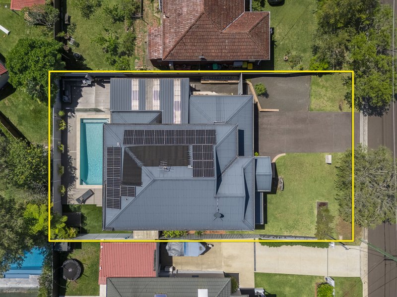 Photo - 23 Gillham Avenue, Caringbah South NSW 2229 - Image 12