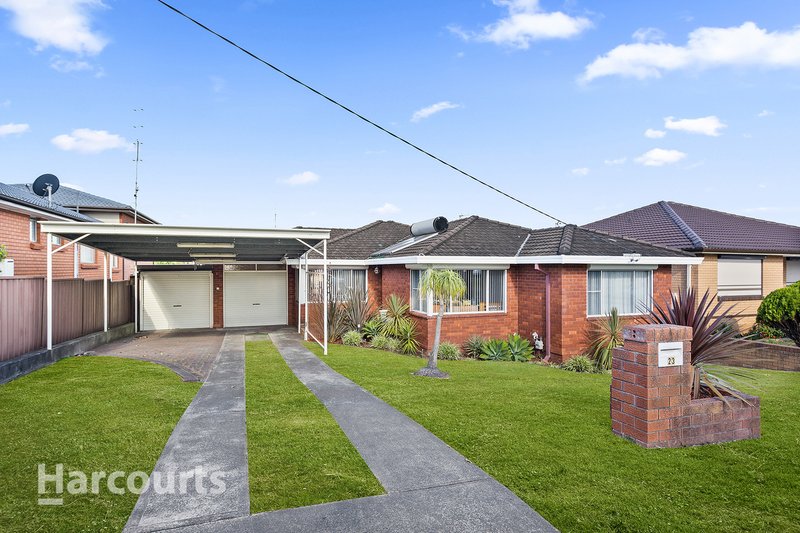 23 Gipps Crescent, Barrack Heights NSW 2528