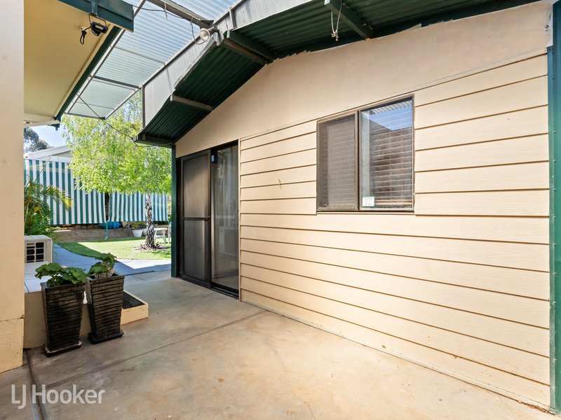 Photo - 23 Glengyle Avenue, Modbury SA 5092 - Image 12